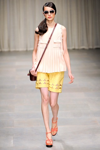 BST xuân hè 2012 của Jaeger London - 4 BST xuân hè 2012 của Jaeger London