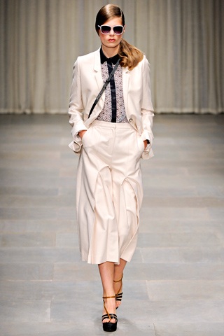 BST xuân hè 2012 của Jaeger London - 17 BST xuân hè 2012 của Jaeger London