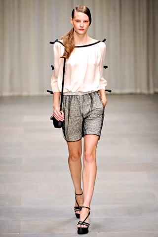 BST xuân hè 2012 của Jaeger London - 29 BST xuân hè 2012 của Jaeger London