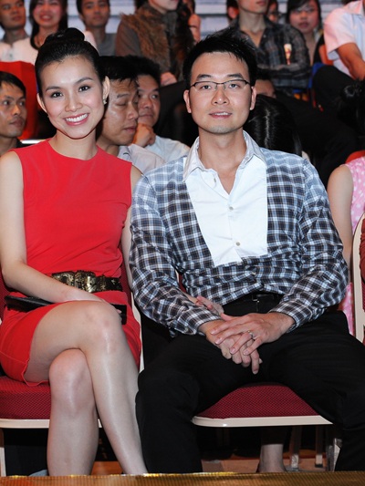 Vân Hugo đi xem Bước nhảy Hoàn vũ 