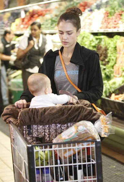 Jessica Alba mua gì trong 1 buổi đi siêu thị? - 4 Jessica Alba mua gì trong 1 buổi đi siêu thị?