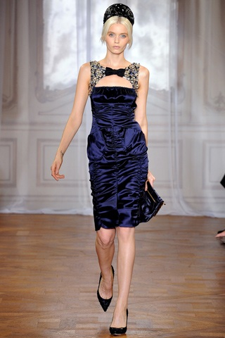 Sành điệu Nina Ricci - 1 Sành điệu Nina Ricci