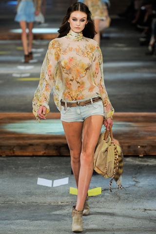 BST xuân hè 2012 của Just Cavalli - 16