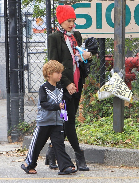 Vòng quanh thế giới giải trí ngày 24/3