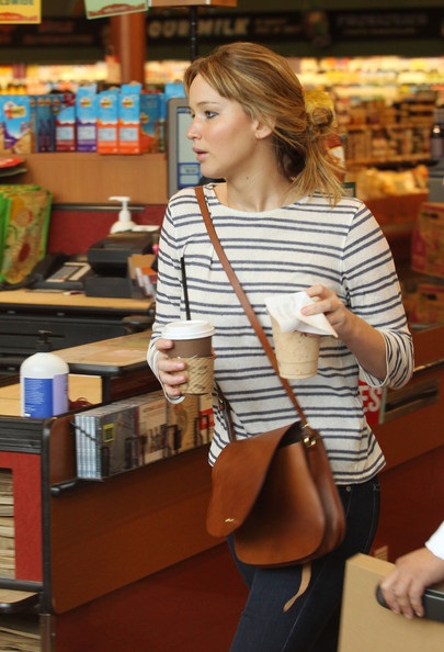 Vòng quanh thế giới giải trí ngày 24/3