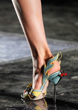 Những mẫu sandal cực hot cho mùa hè 2012 - 17 Những mẫu sandal cực hot cho mùa hè 2012