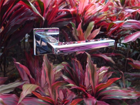 Khi tay nắm cửa không dùng để mở cửa - 1 Khi tay nắm cửa không dùng để mở cửa