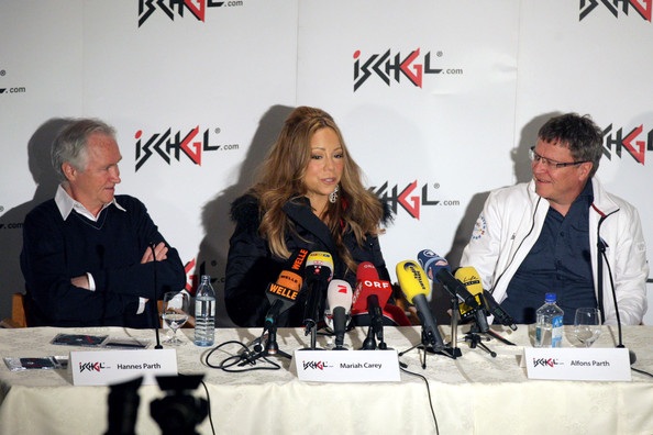 Mariah Carey bị chê vì mặc quần bó sát