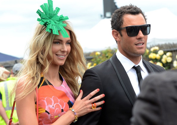 Vẻ đẹp ngọt ngào quyến rũ của Hoa hậu Hoàn vũ 