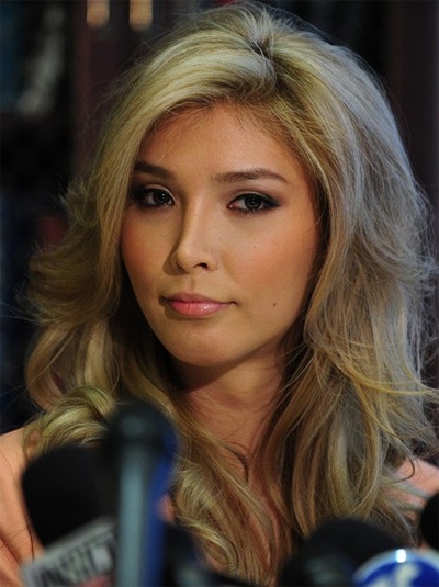 Người đẹp chuyển giới đã có bạn trai