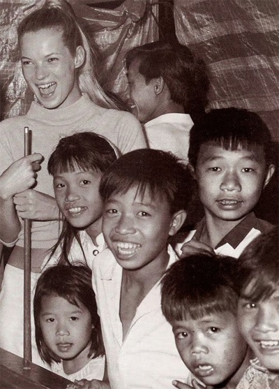16 năm trước, Kate Moss đã đến Việt Nam - 10 16 năm trước, Kate Moss đã đến Việt Nam