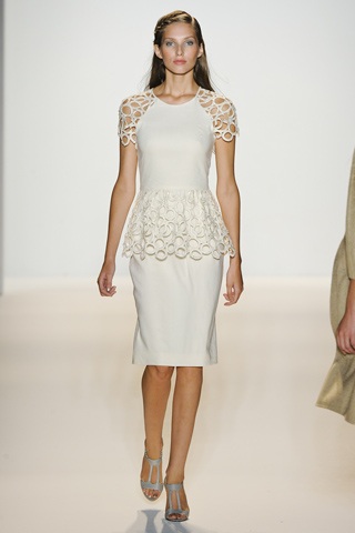 Duyên dáng Lela Rose