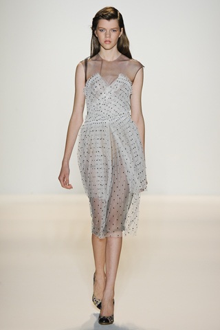 Duyên dáng Lela Rose