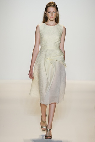 Duyên dáng Lela Rose