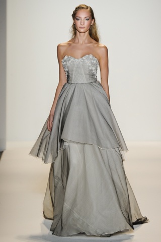 Duyên dáng Lela Rose