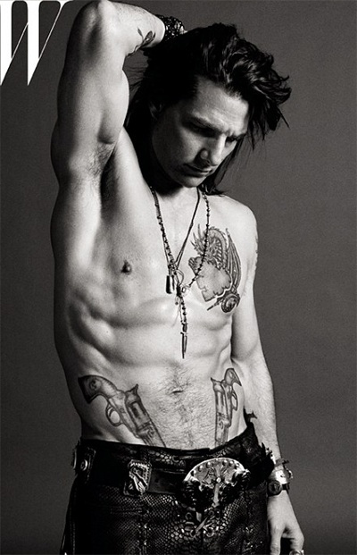 Vòng quanh thế giới giải trí ngày 16/5