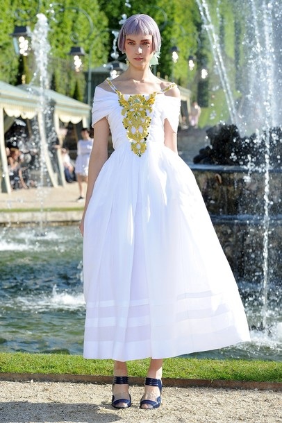 Chanel ra mắt BST mới chào mừng LHP Cannes - 18 Chanel ra mắt BST mới chào mừng LHP Cannes