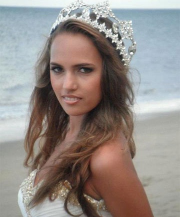 Hoa hậu Fiji không trả lại vương miện