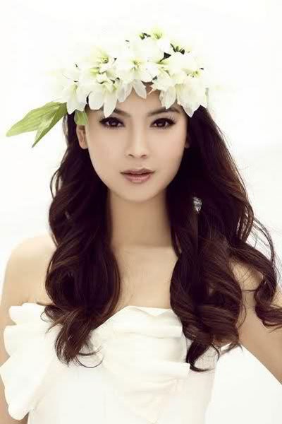 Hình ảnh nóng hổi về tân Hoa hậu Thế giới - 10 Hình ảnh nóng hổi về tân Hoa hậu Thế giới