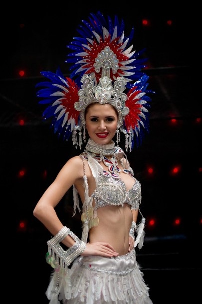 Người đẹp Trung Quốc giành ngôi Hoa hậu Thế giới 2012  - 10 Trang phục dân tộc của HH Panama - Maricely Pomares.