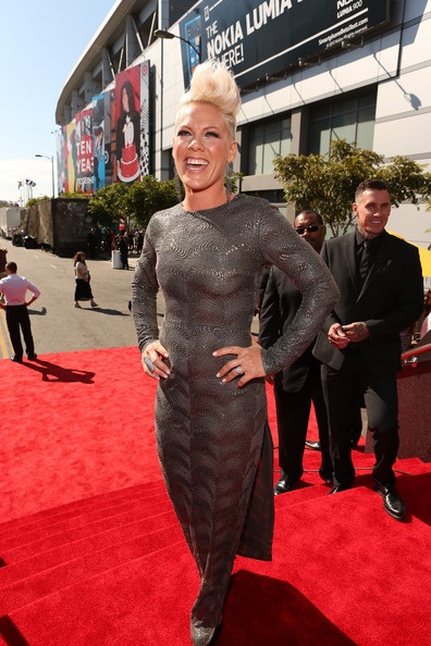 Pink và chồng Carey Hart