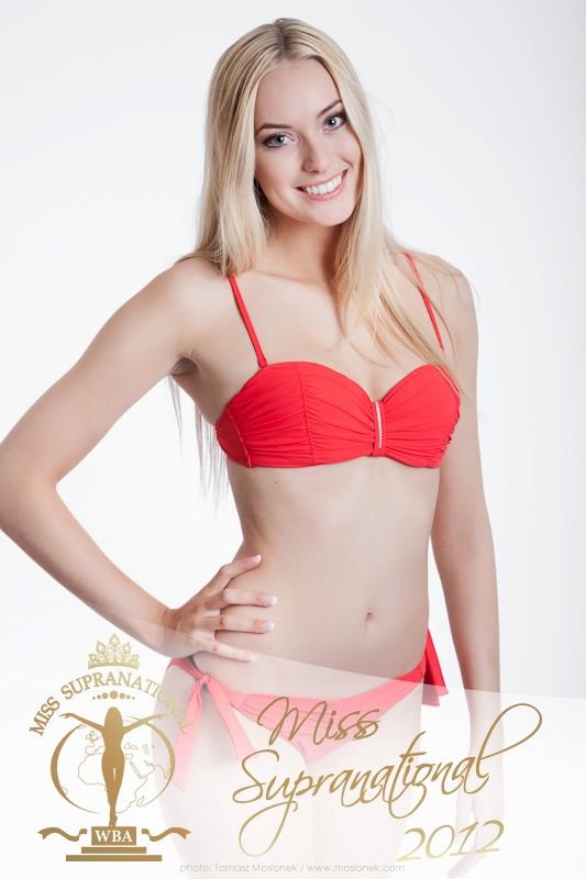 Hoa khôi thể thao Hương Thảo bốc lửa với bikini - 28 Vĩnh Ngọc