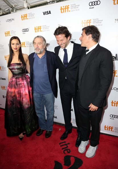 Người đẹp khoe vóc dáng tại LHP Toronto - 23 Diễn viên phim Xương trắng đẹp quyến rũ, bí ẩn