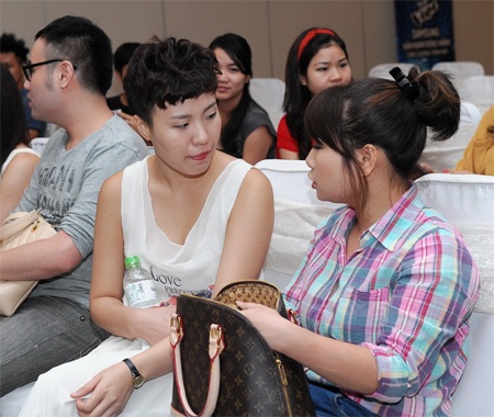 Toàn cảnh buổi họp báo gây sốt của Giọng hát Việt - 5 Phương Linh