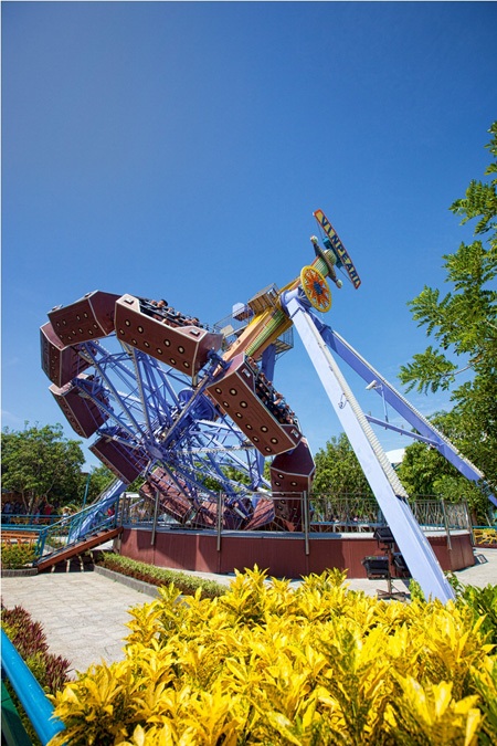 Vui trung thu tưng bừng tại Vinpearl Land - 1 Đu quay cảm giác mạnh