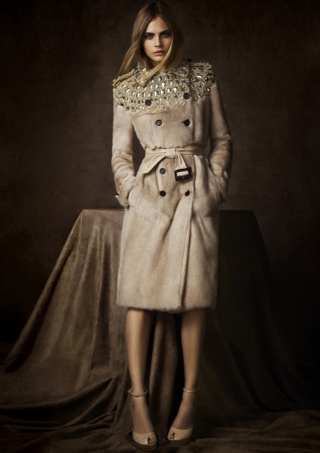 Những chiếc áo khoác Burberry siêu đẹp - 5 VN