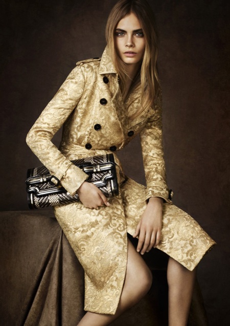 Những chiếc áo khoác Burberry siêu đẹp - 11 VN