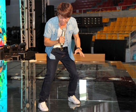 Xuân Sơn say sưa luyện tập