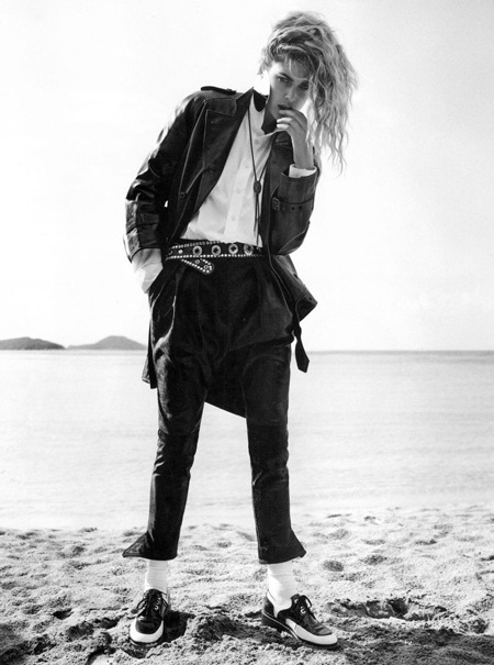 Bất ngờ với hình ảnh cá tính của siêu mẫu nội y - 8 VN