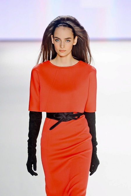 Màu đỏ sưởi ấm mùa thu đông