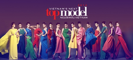 Xung đột nảy sinh khi 15 cô gái Vietnam’s Next Top Model bước vào Ngôi nhà chung - 1 Từ Vịnh Hạ Long đến thủ đô Hà Nội