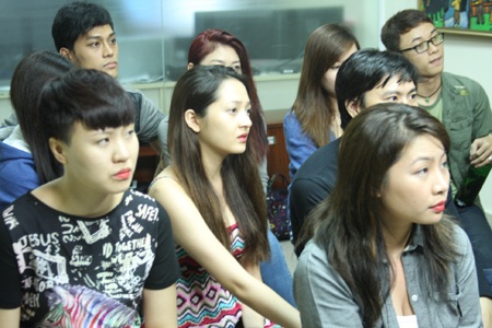 Thí sinh Giọng hát Việt học ứng xử - 5 Các thí sinh đã có buổi học bổ ích