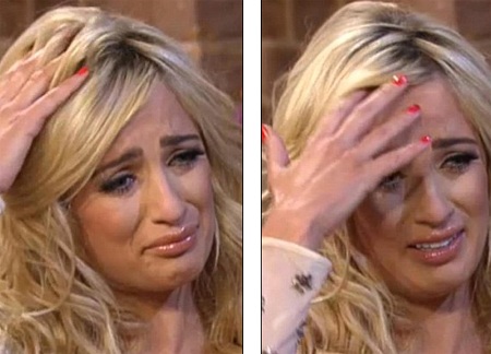 Chantelle Houghton rơi lệ trên truyền hình Anh