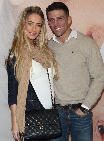  Chantelle Houghton và bạn trai ngày còn hạnh phúc.
