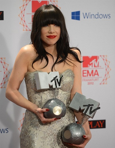 Nghệ sỹ mới xuất sắc nhất - One Direction