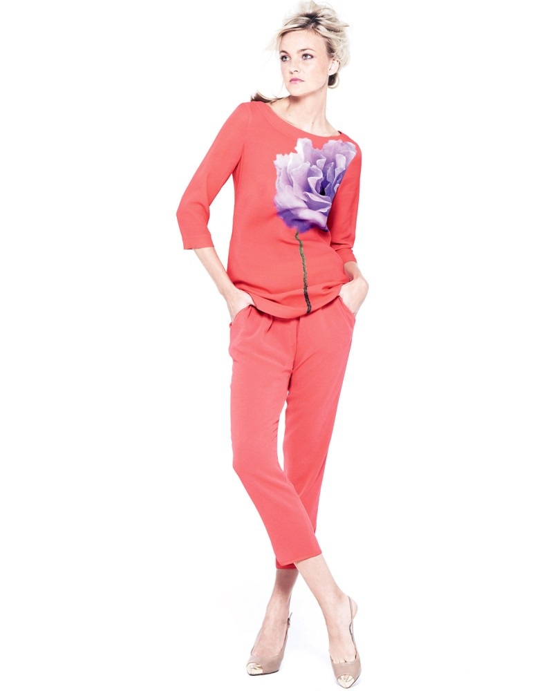 Caroline Trentini trẻ trung lôi cuốn trong ảnh quảng cáo mới - 10 VN