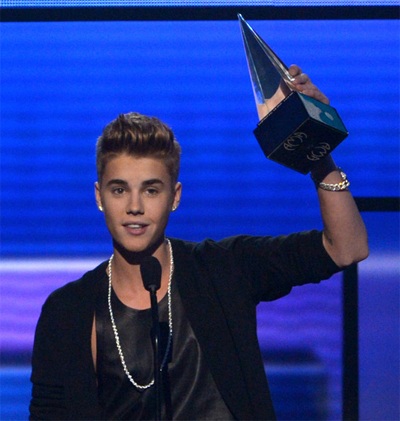 Justin Bieber thắng lớn tại American Music Awards - 1 Nữ nghệ sỹ Pop/Rock được yêu thích nhất: Katy Perry