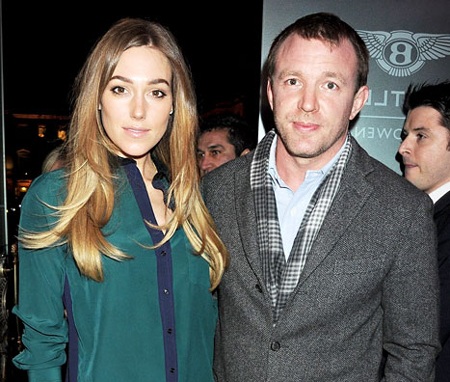 Guy Ritchie và bạn gái vừa chào đón đứa con thứ 2