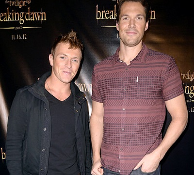 Bạn bè lên tiếng bênh vực Kristen Stewart