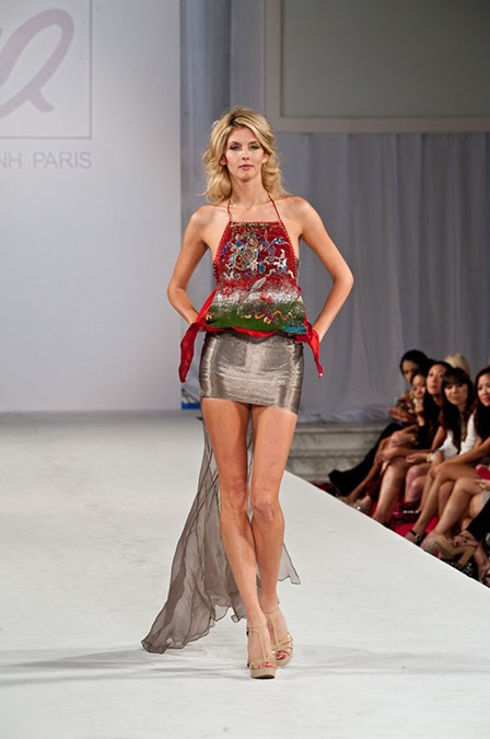 Quỳnh Paris ra mắt BST xuân hè 2013 tại Los Angeles - 2 Những thiết kế của Quỳnh Paris giới thiệu ở Mỹ