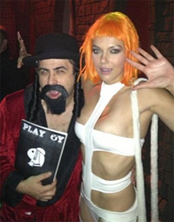 Siêu mẫu Adrianne Curry