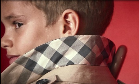 Con trai Victoria Beckham làm người mẫu cho Burberry - 5 VN