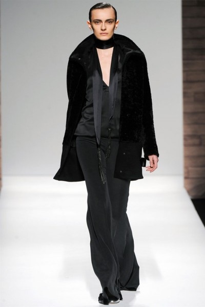 BST đông 2012 của Max Mara - 23 VN