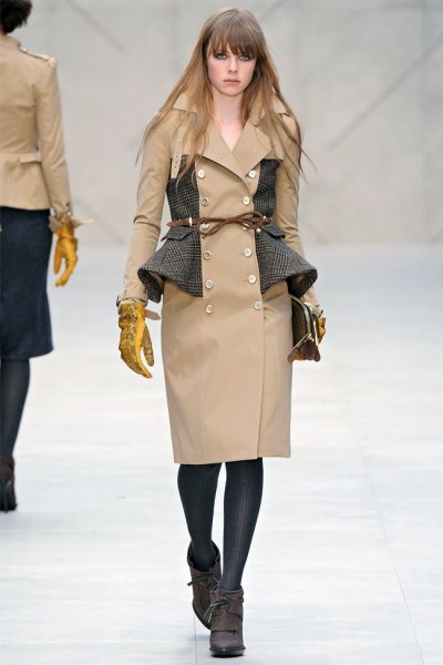 BST đông 2012 của Burberry - 22 VN