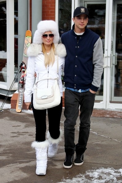 Paris Hilton khoe quà Giáng sinh - 7 VN