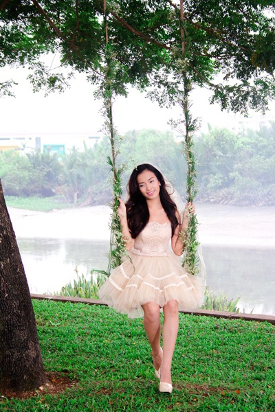Ái Phương tung MV xinh đẹp - 3 Ái Phương làm cô dâu xinh đẹp